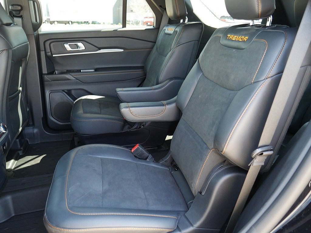 New 2026 Ford Explorer Tremor w/ Tremor Convenience Package AWD/4WD image 16
