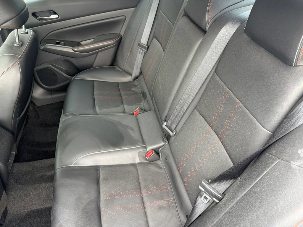 Used 2023 Nissan Altima 2.5 SR w/ SR Premium Package AWD/4WD image 10