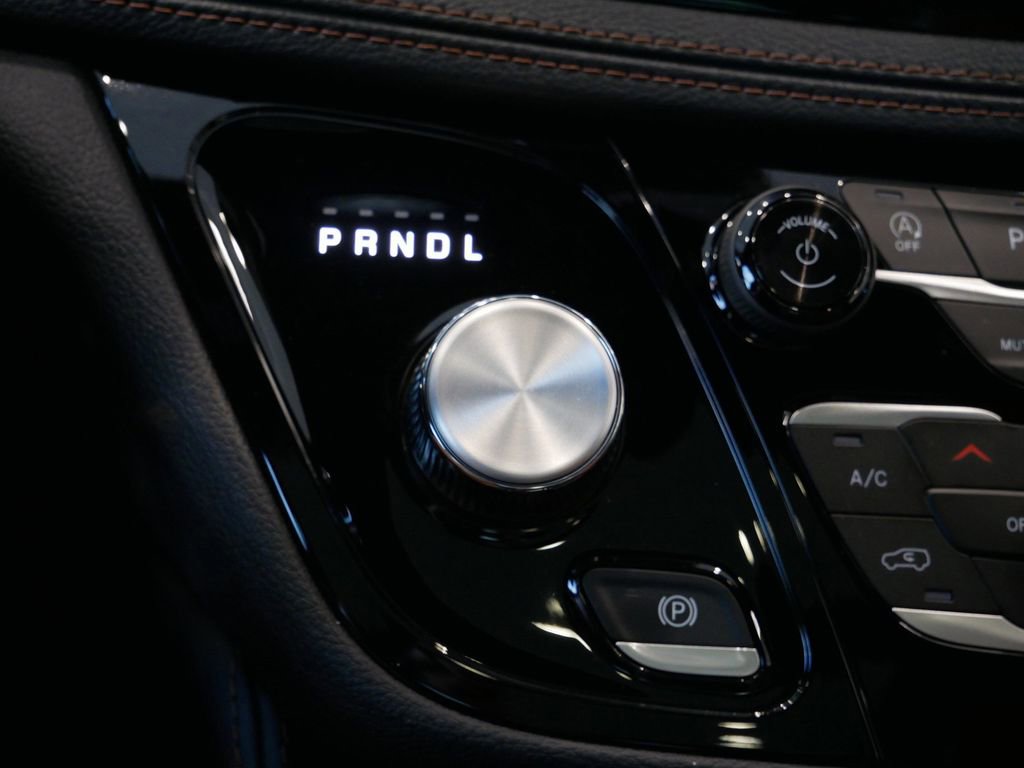 New 2026 Chrysler Pacifica Pinnacle image 50