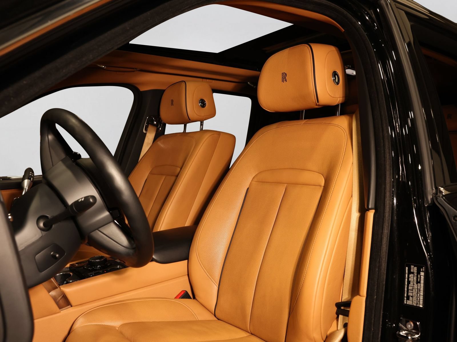 Used 2020 Rolls-Royce Cullinan AWD/4WD image 6