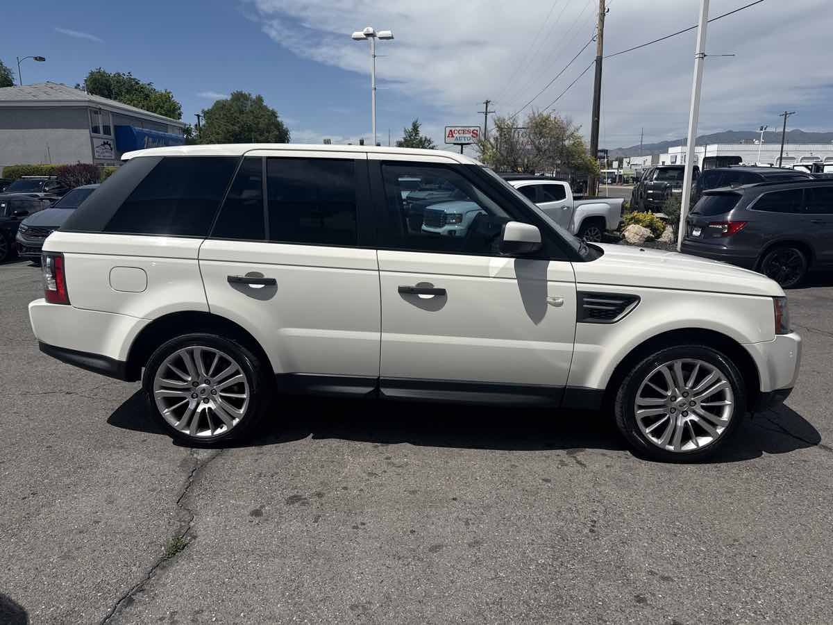 Used 2010 Land Rover Range Rover Sport HSE LUX AWD/4WD image 5
