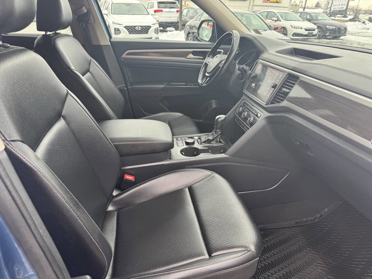 Used 2019 Volkswagen Atlas SE w/ Towing Package AWD/4WD image 24