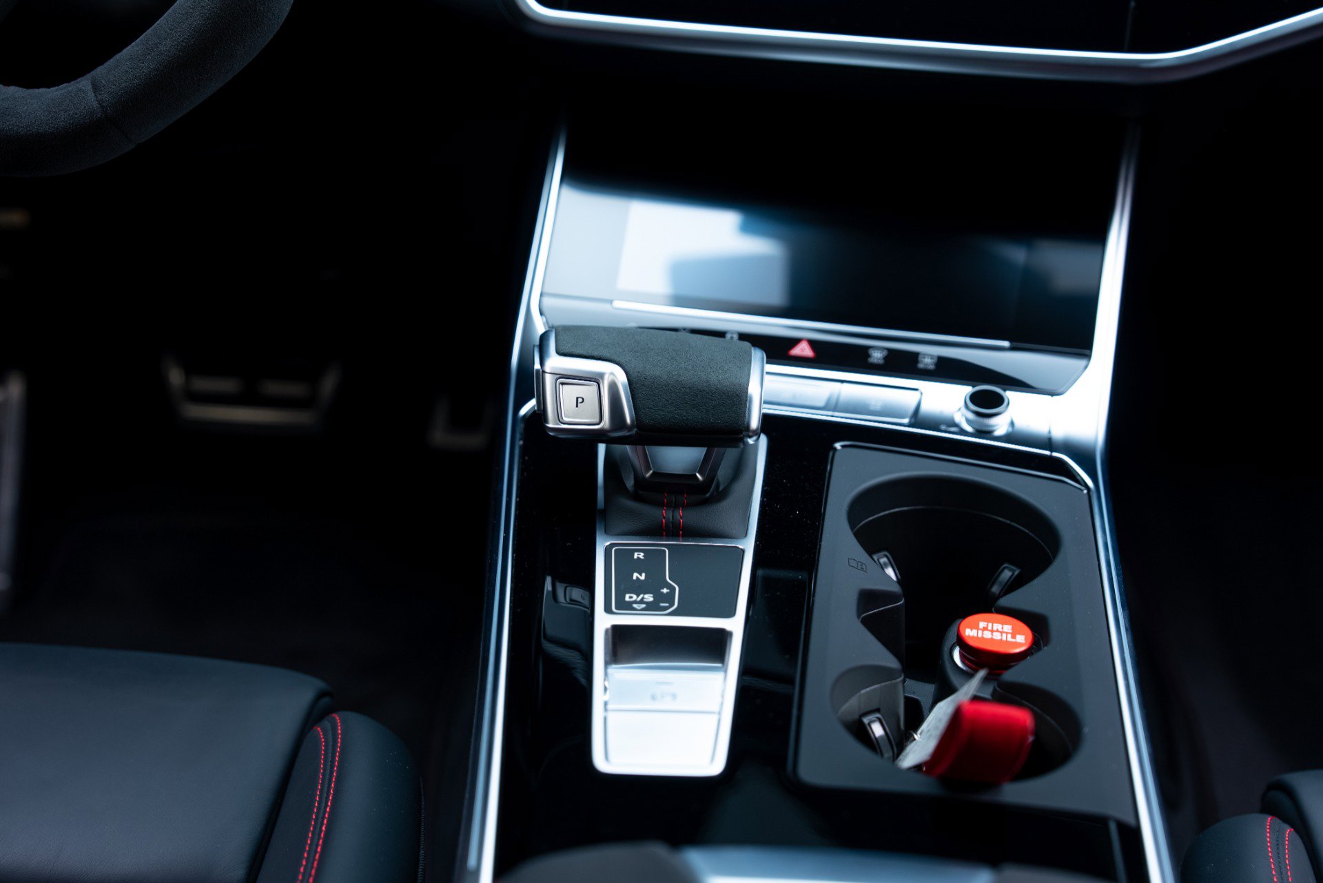 Used 2025 Audi RS 6 performance image 37