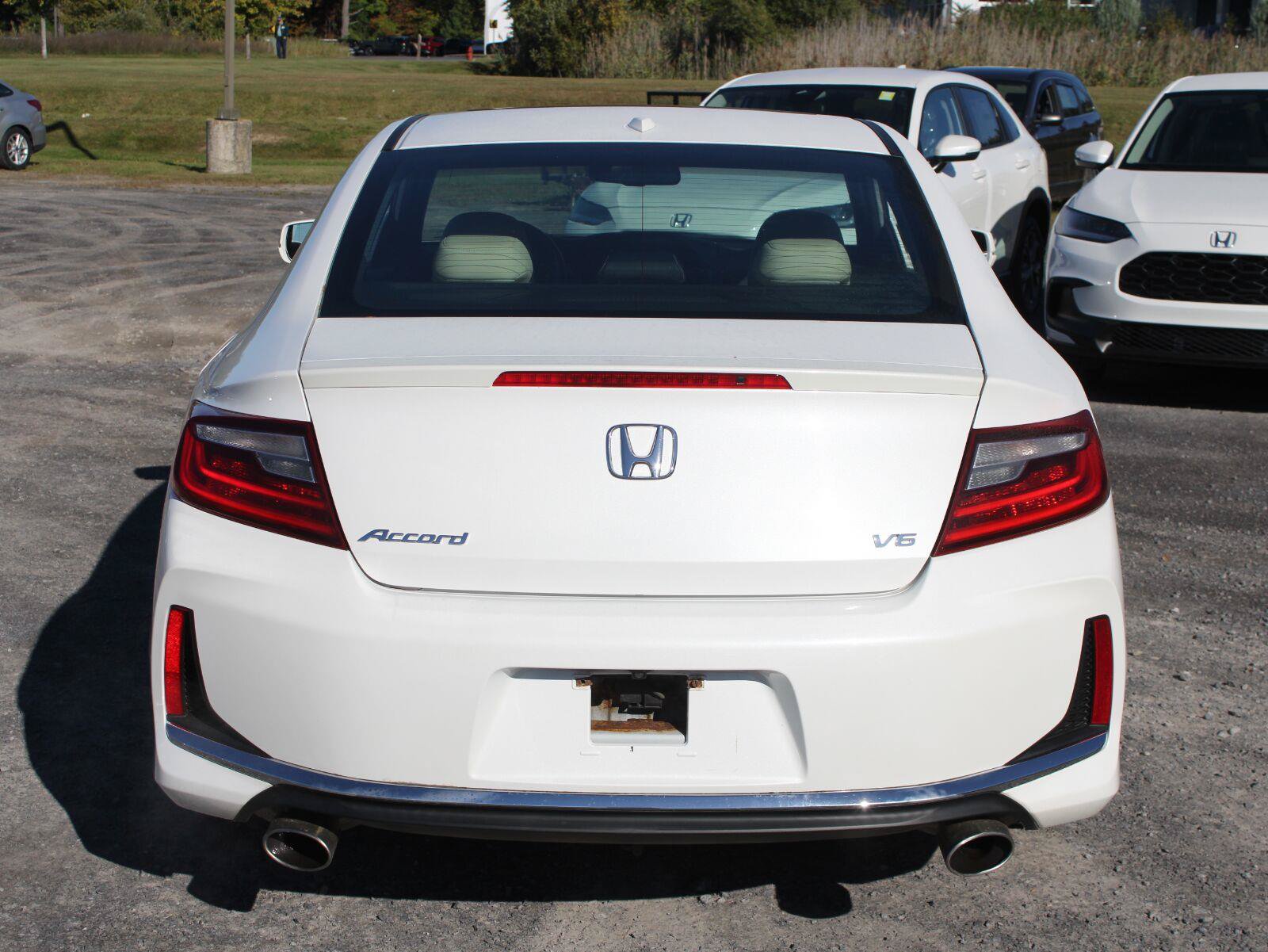 Used 2016 Honda Accord EX-L image 6