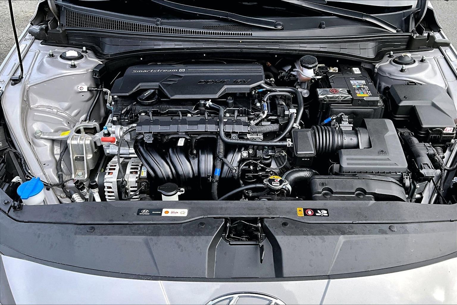 Used 2022 Hyundai Elantra SEL w/ Winter Weather Package image 27