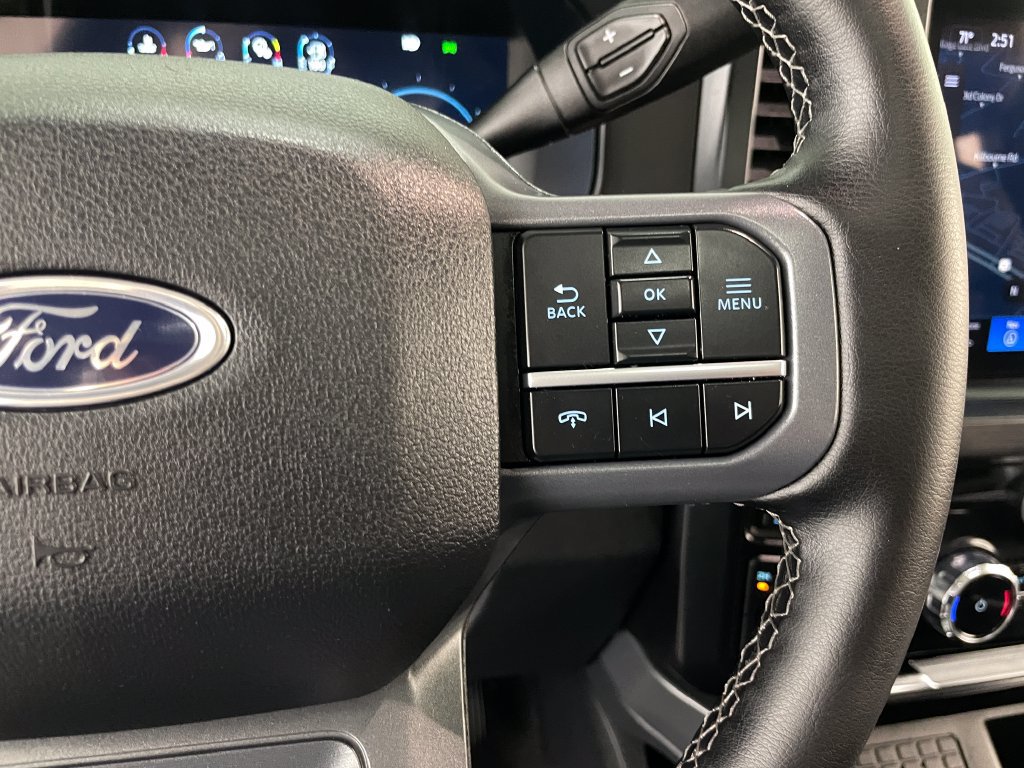 Used 2025 Ford F250 Lariat w/ Lariat Ultimate Package AWD/4WD image 34