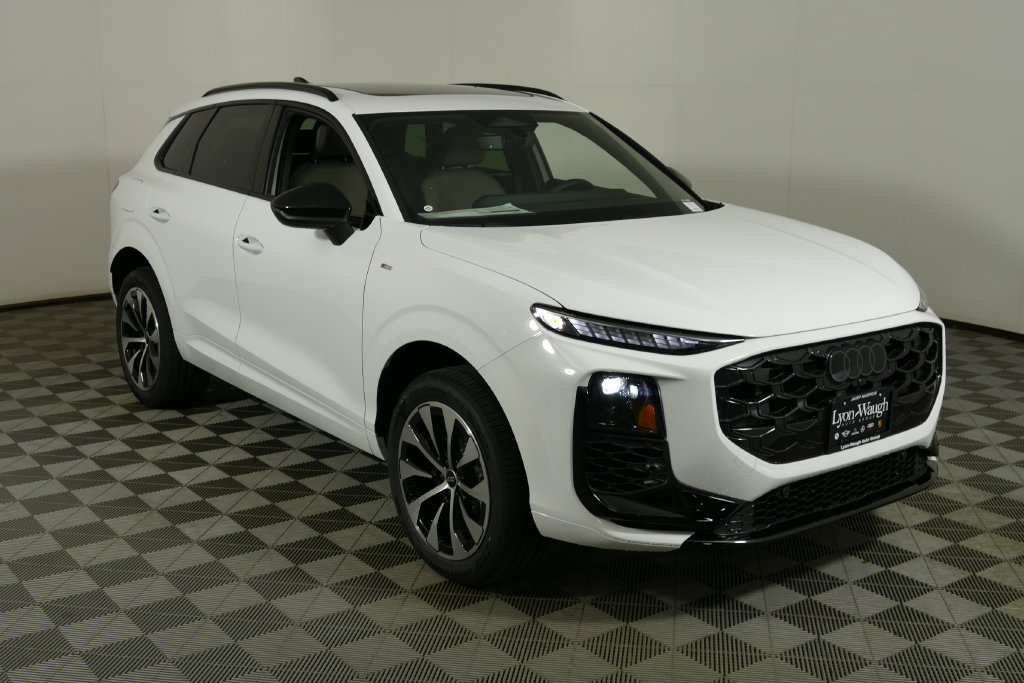 New 2026 Audi Q3 quattro 2.0T