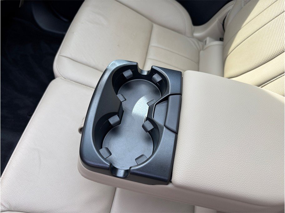 Used 2019 Land Rover Discovery Sport HSE AWD/4WD image 42