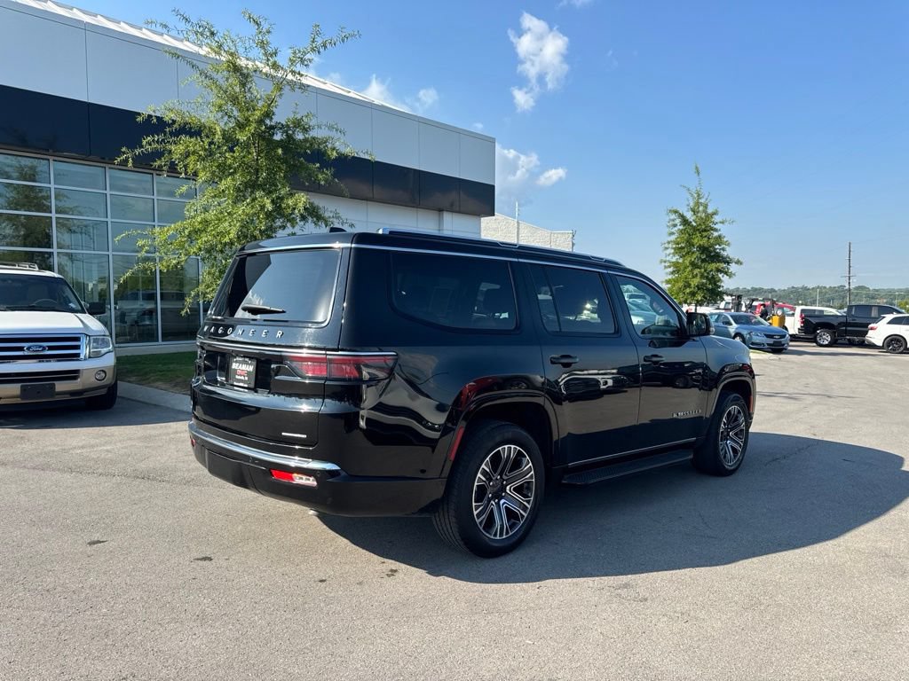 Used 2024 Jeep Wagoneer Series II AWD/4WD image 7