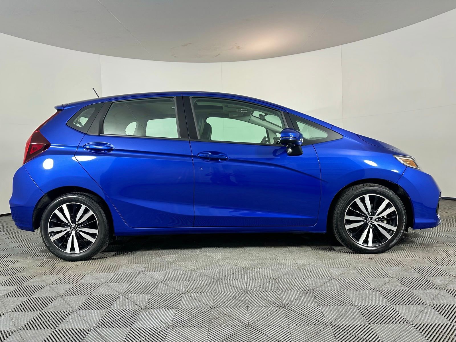 Used 2018 Honda Fit EX-L image 24