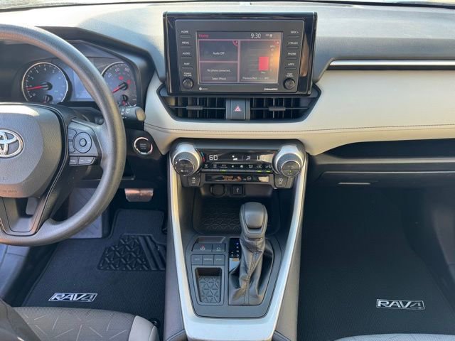 Used 2021 Toyota RAV4 XLE w/ Convenience Package image 21