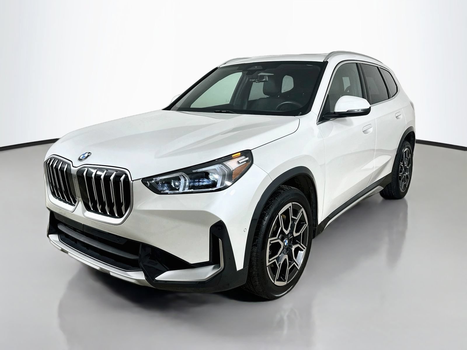 Used 2026 BMW X1 xDrive28i w/ Convenience Package