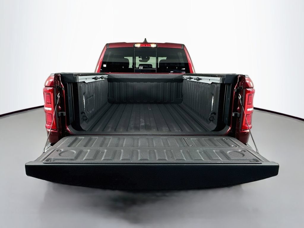 Used 2025 RAM 1500 Limited AWD/4WD image 30