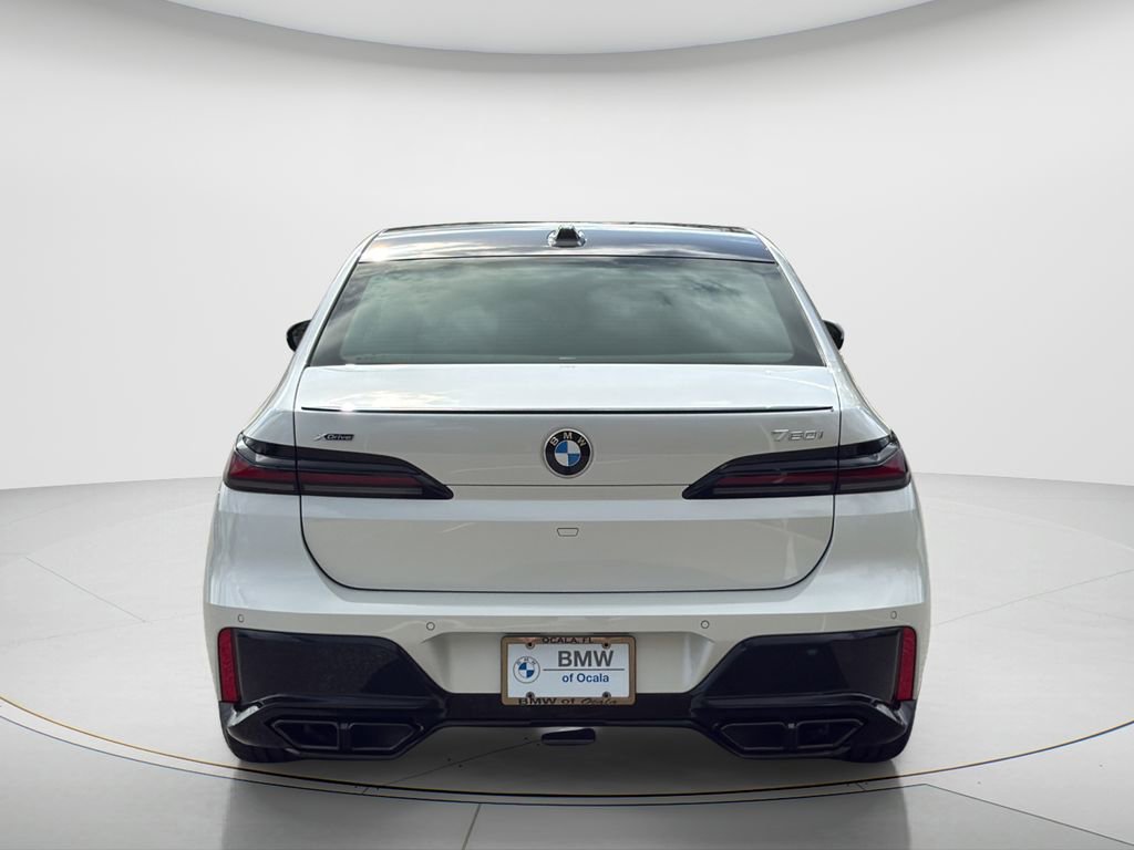 New 2026 BMW 760i xDrive w/ Executive Package image 23