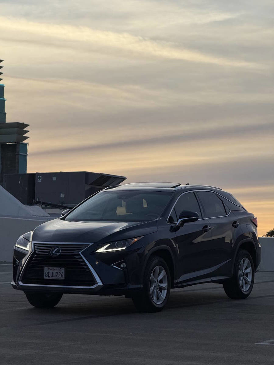 Used 2016 Lexus RX 350 FWD w/ Premium Package image 2