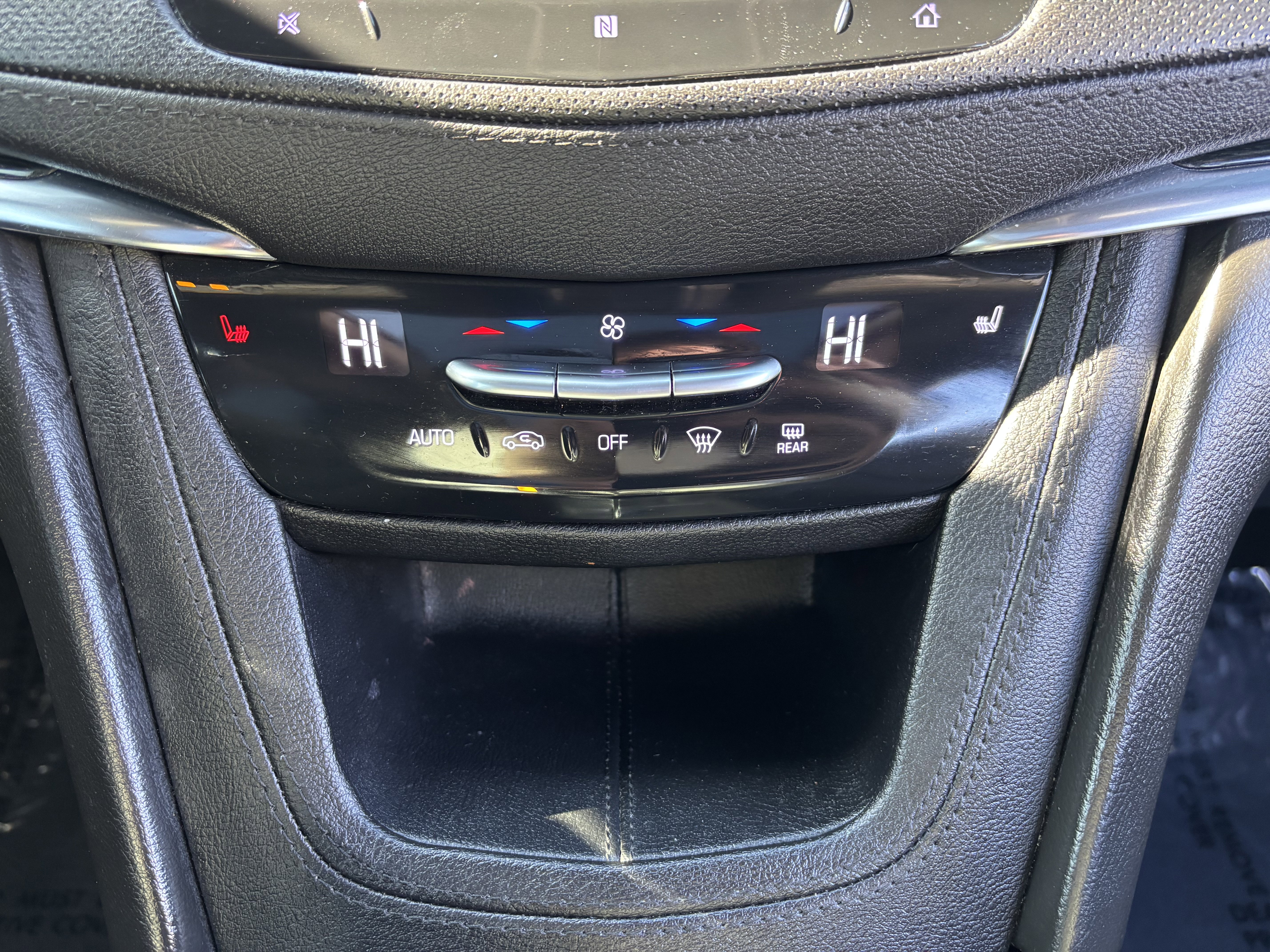 Used 2020 Cadillac XT5 Premium Luxury image 34