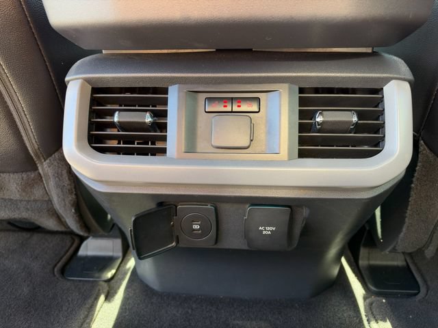 Used 2024 Ford F150 Lightning Lariat AWD/4WD image 23