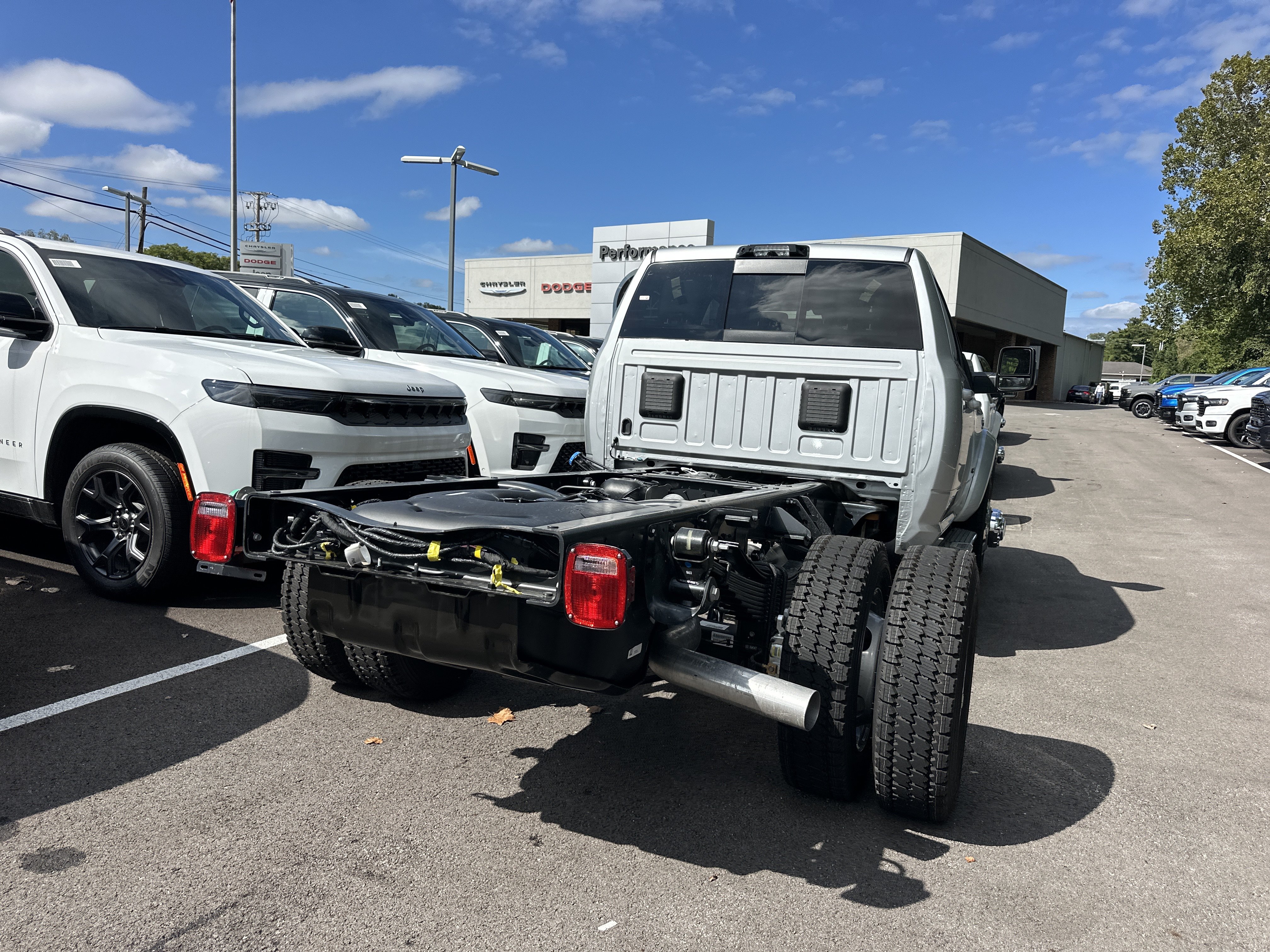 New 2027 RAM 5500 4x4 Crew Cab w/ Laramie Trim Package image 18