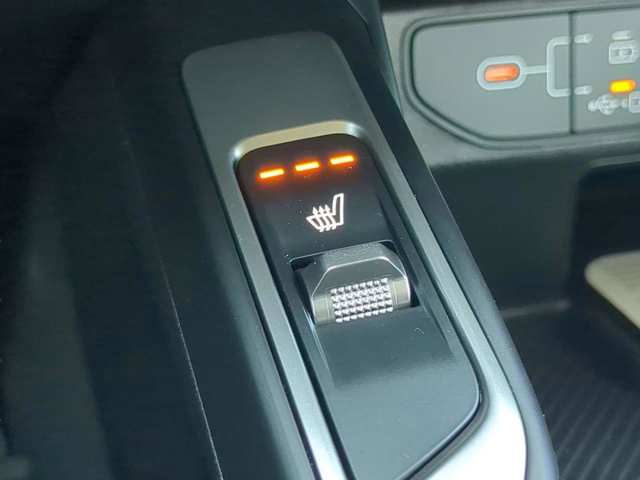 New 2026 Kia Sorento S w/ S Panoramic Sunroof Package image 14