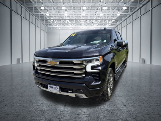 Used 2022 Chevrolet Silverado 1500 High Country w/ Max Trailering Package AWD/4WD image 7