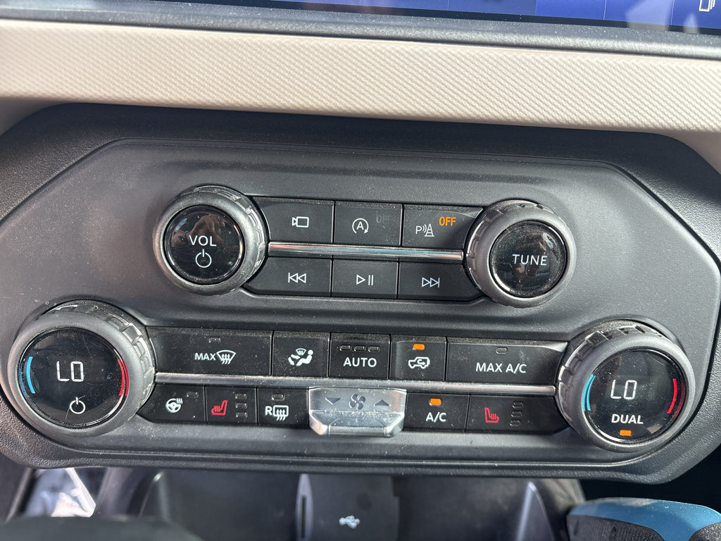 Used 2024 Ford Bronco Wildtrak AWD/4WD image 25