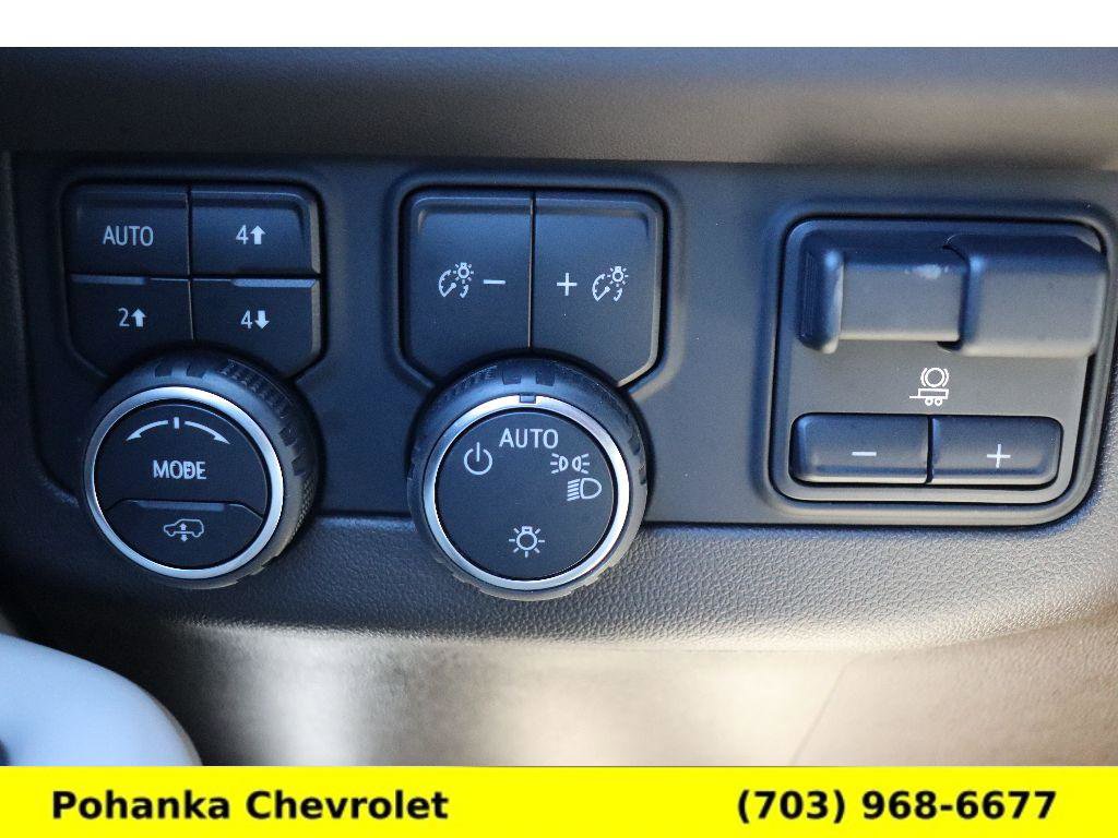 Used 2023 Chevrolet Tahoe Z71 w/ Z71 Off-Road Package image 13