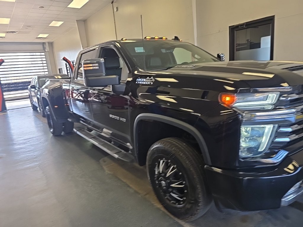 Used 2021 Chevrolet Silverado 3500 High Country w/ Snow Plow Prep/Camper Package AWD/4WD image 2