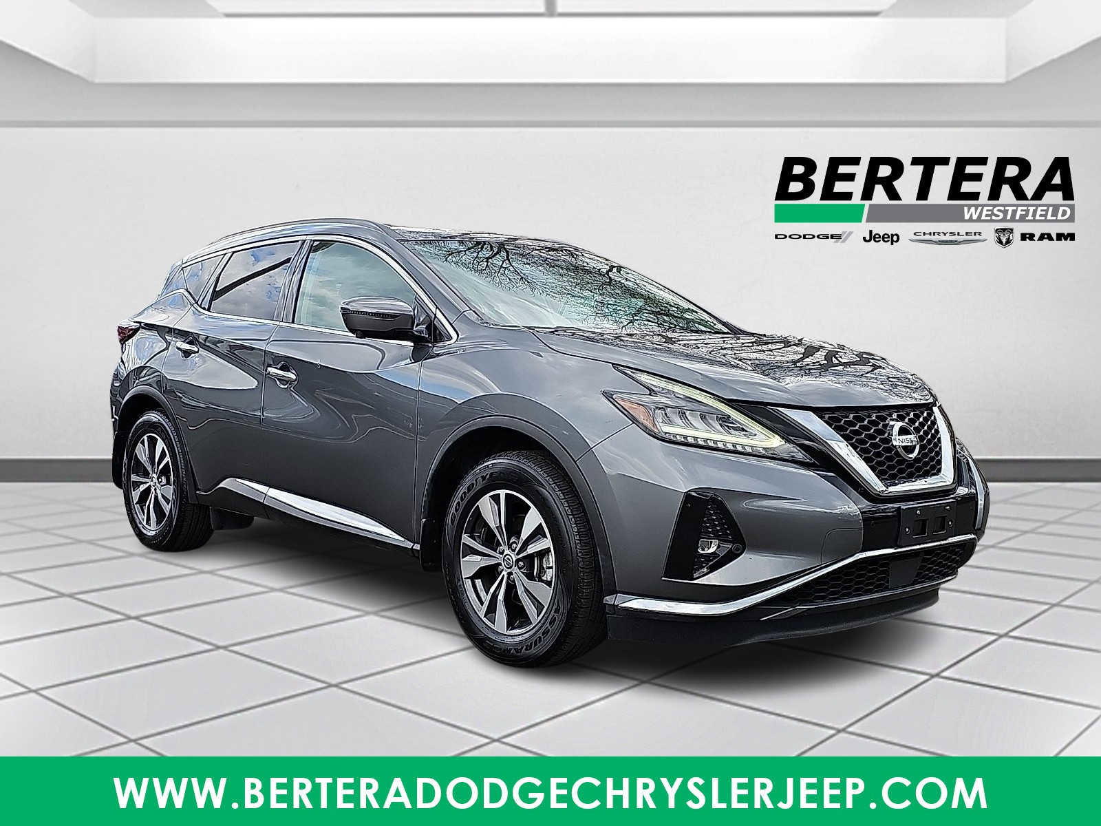 Used 2020 Nissan Murano SV w/ Premium Package AWD/4WD image 1