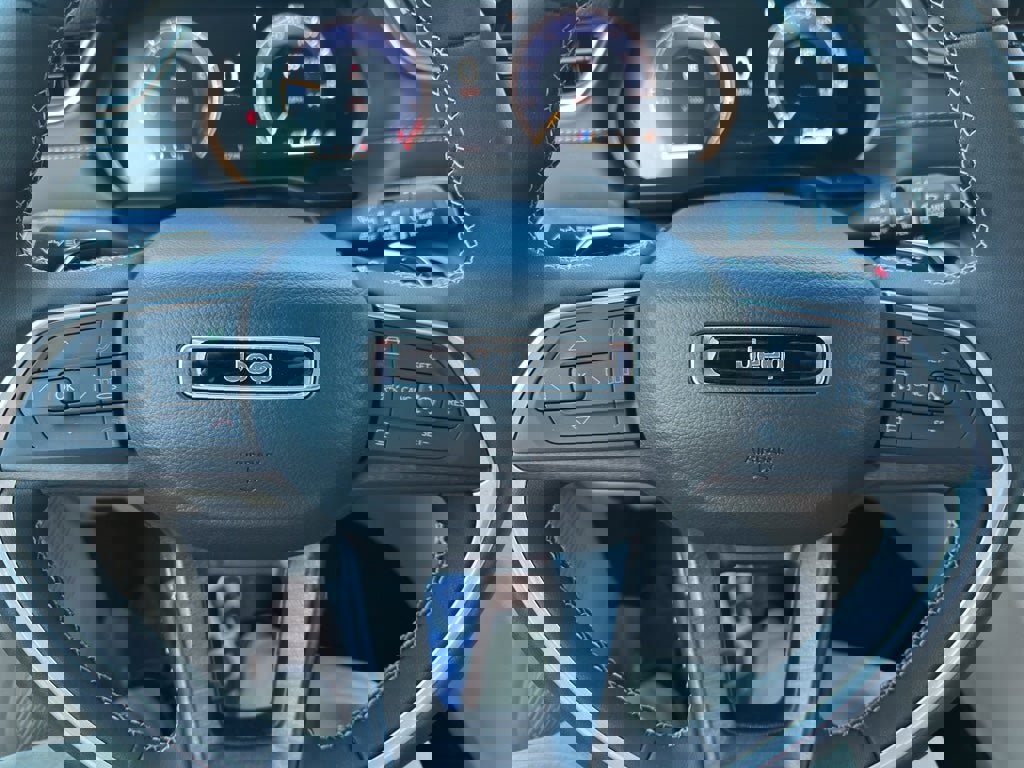 New 2025 Jeep Grand Cherokee Limited image 12