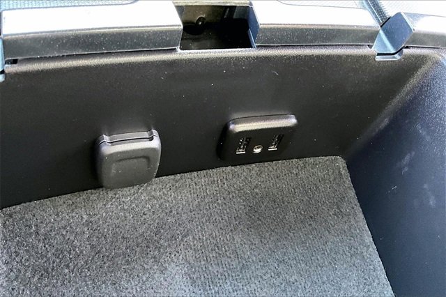 Used 2018 Chevrolet Silverado 1500 LT w/ All Star Edition image 16