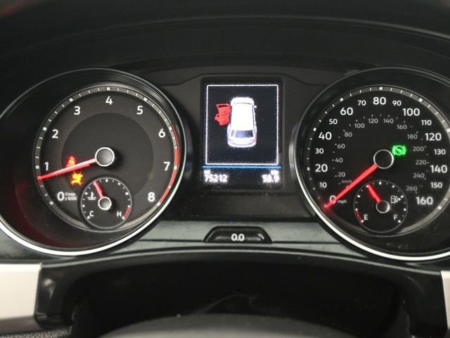 Used 2021 Volkswagen Atlas SE w/ Towing Package FWD image 9