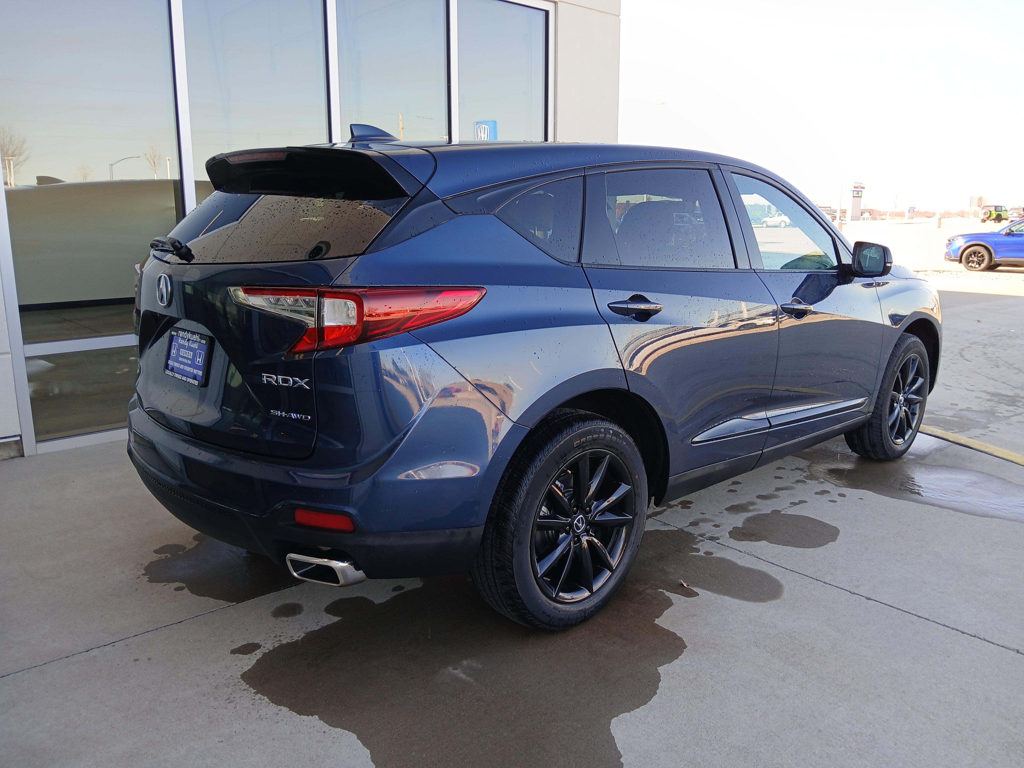 Used 2025 Acura RDX SH-AWD image 6