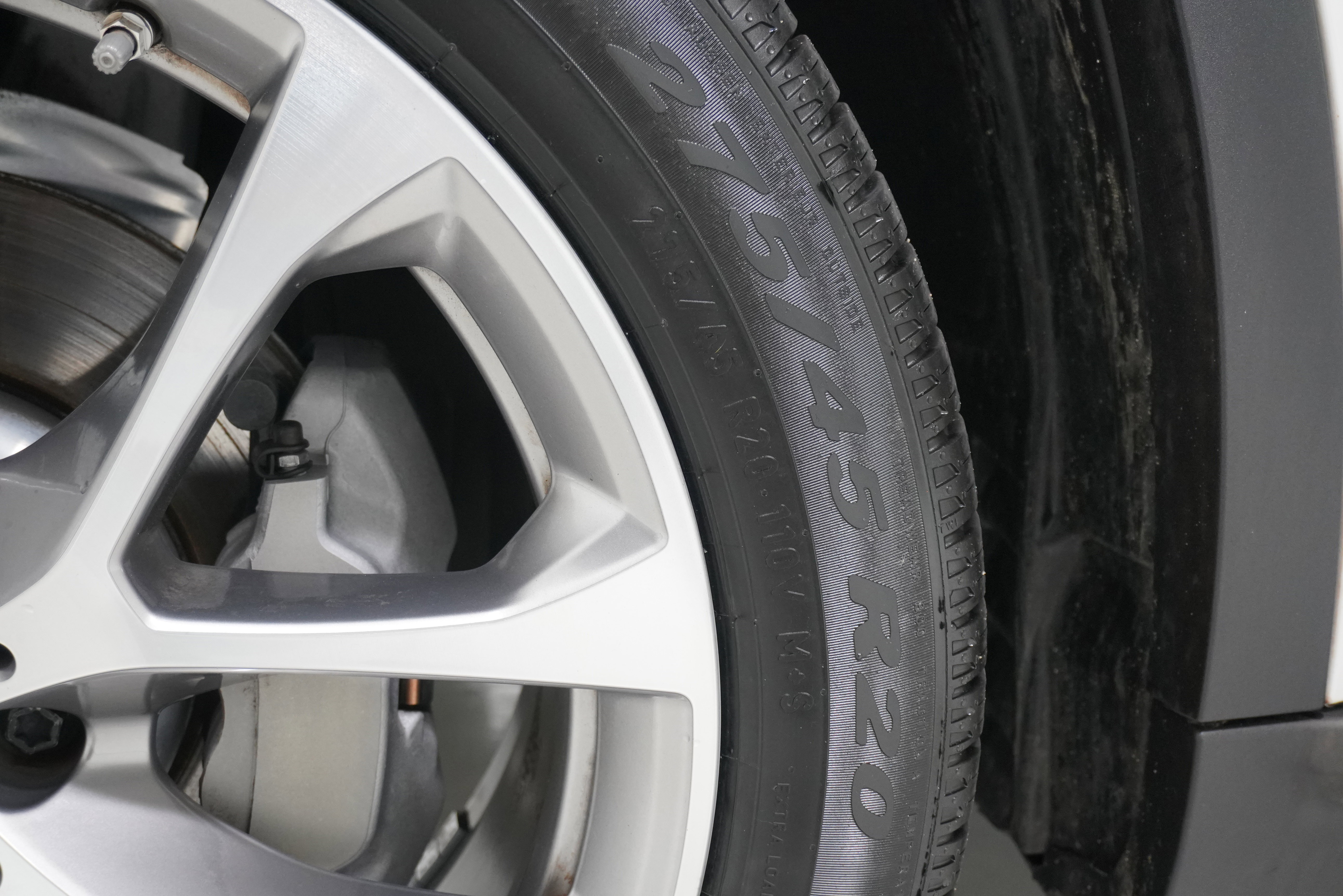 Used 2022 BMW X5 sDrive40i w/ Parking Assistance Package image 33