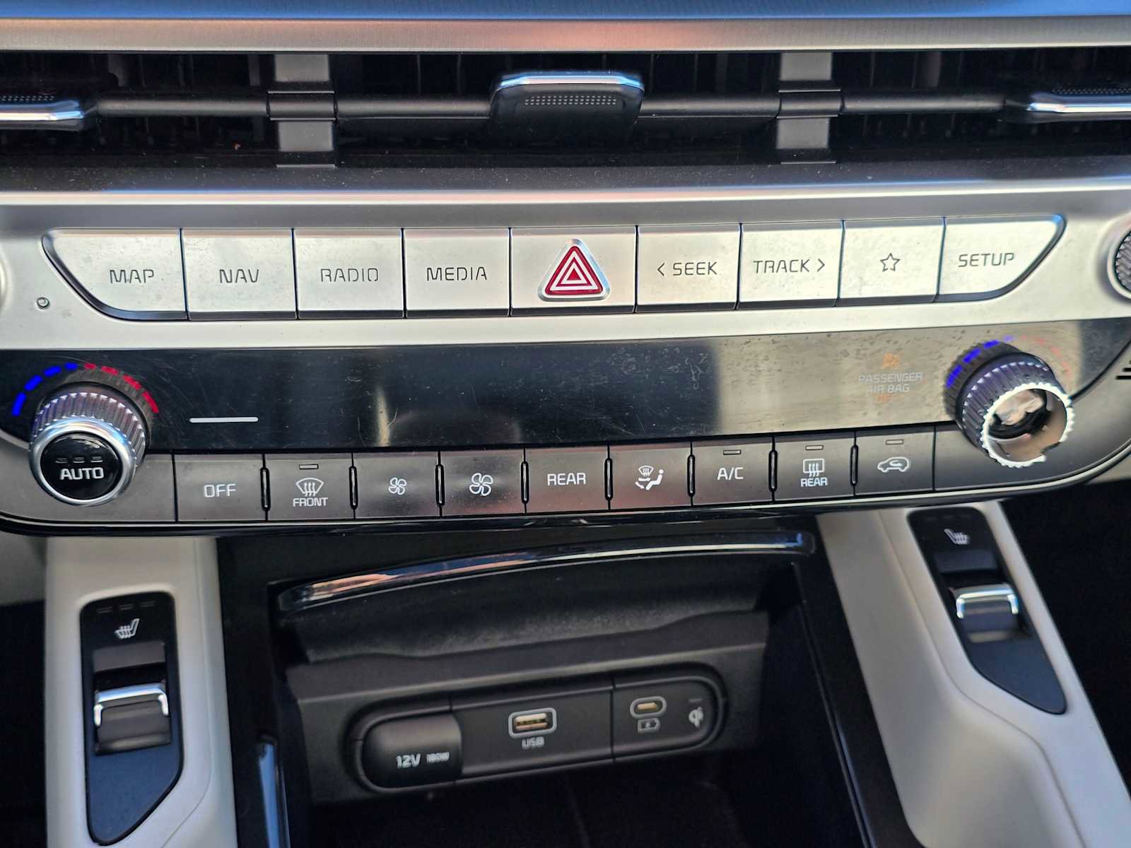 Used 2023 Kia Telluride S w/ S Sunroof Package image 34