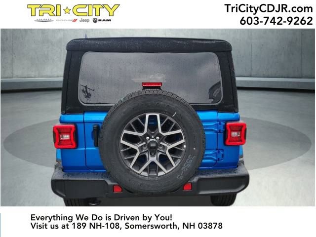 New 2024 Jeep Wrangler Sahara image 10