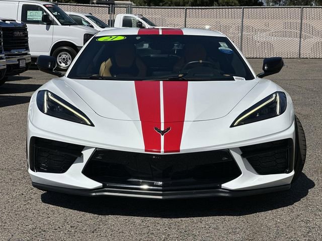 Used 2021 Chevrolet Corvette Stingray Premium Cpe w/ Z51 Performance Package RWD image 2