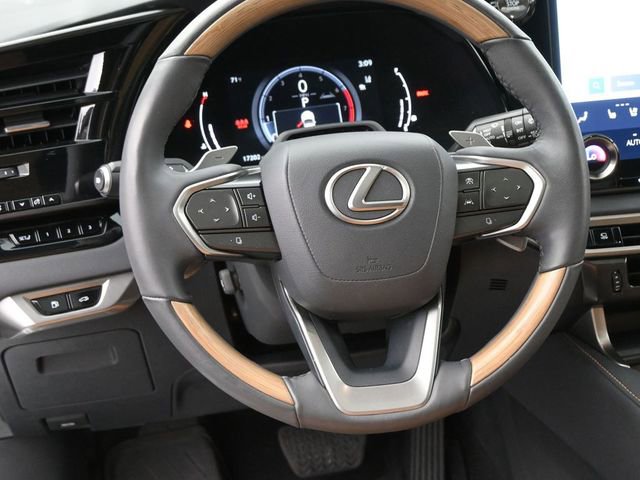 Used 2023 Lexus RX 350 Premium Plus w/ Accessory Package AWD/4WD image 8