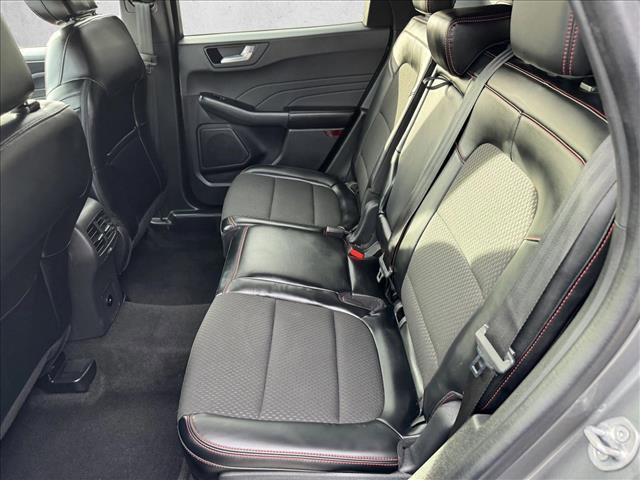 Used 2024 Ford Escape ST-Line AWD/4WD image 17