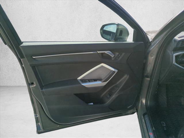 Used 2025 Audi Q3 2.0T Premium w/ Convenience Package image 11