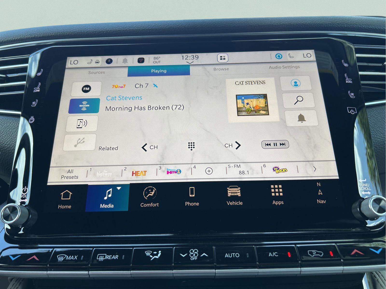 New 2026 Jeep Grand Wagoneer 2WD image 27