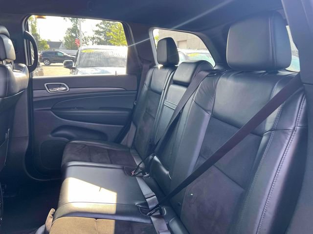 Used 2021 Jeep Grand Cherokee Laredo X AWD/4WD image 30