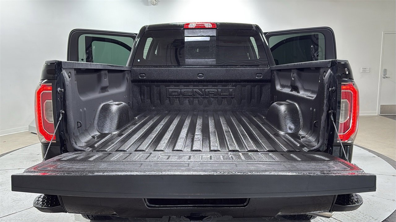 Used 2018 GMC Sierra 1500 Denali image 16