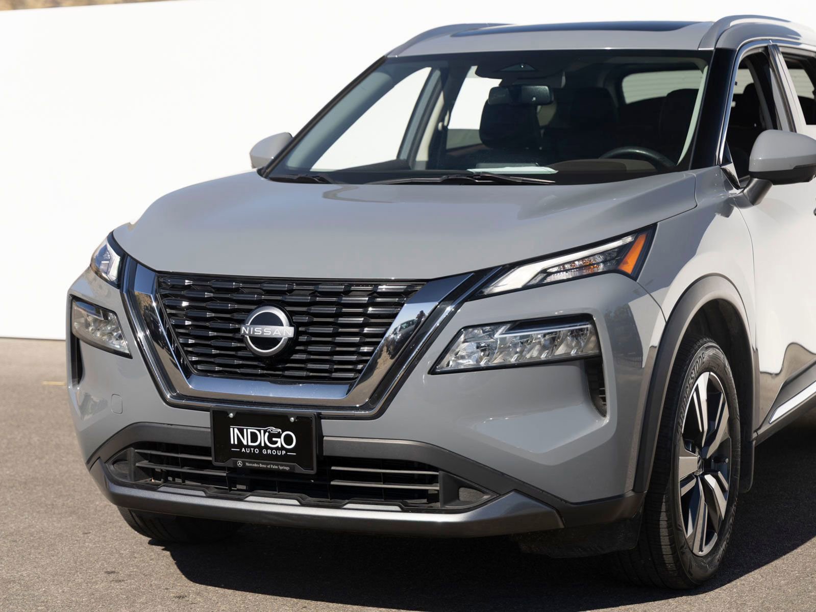 Used 2023 Nissan Rogue SL FWD image 6