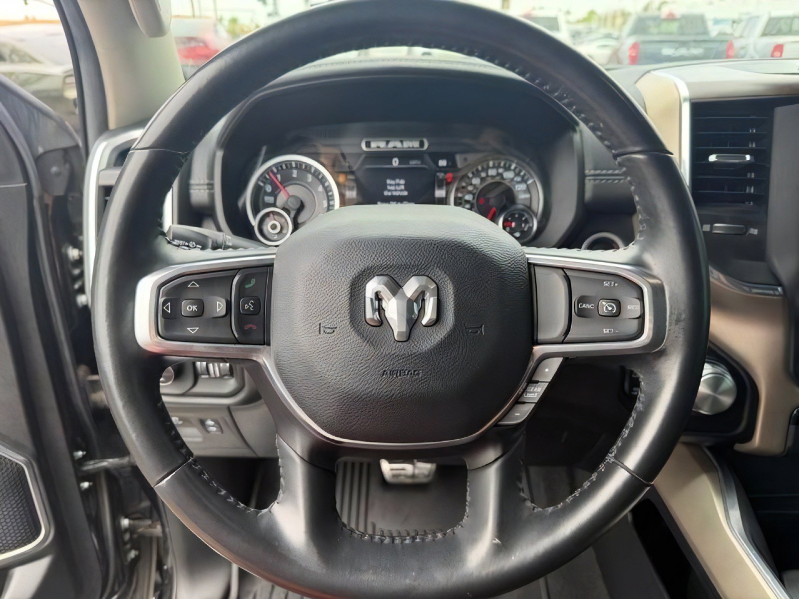 Used 2022 RAM 1500 Laramie AWD/4WD image 19