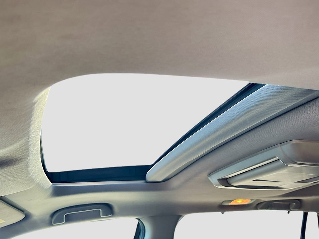 Used 2017 Honda Pilot Elite image 22