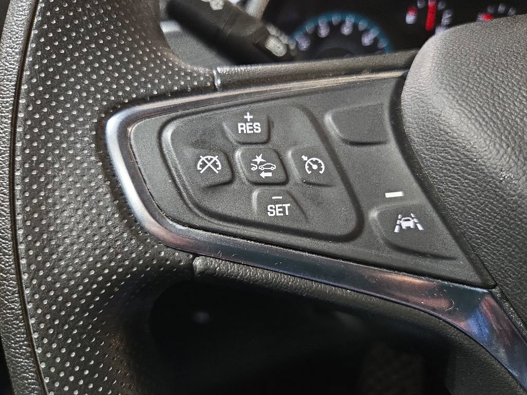 Used 2023 Chevrolet Malibu LT FWD image 16