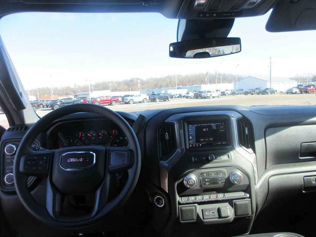 New 2026 GMC Sierra 1500 Pro w/ Pro Value Package AWD/4WD image 18