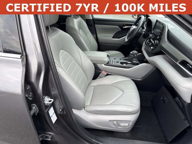 Used 2022 Toyota Highlander XLE image 9
