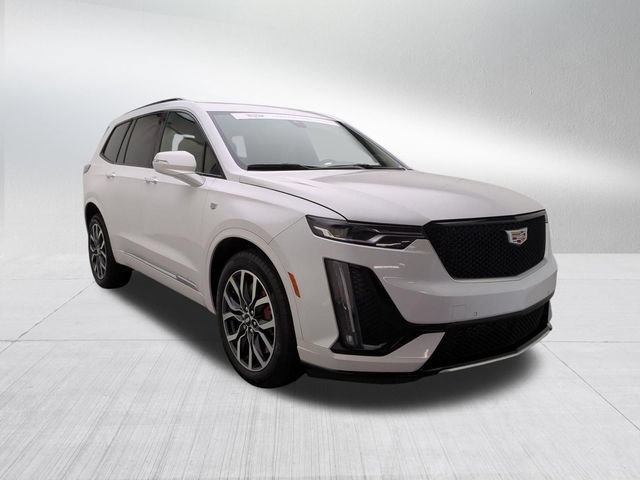 Certified 2024 Cadillac XT6 Sport w/ LPO, Floor Liner Package AWD/4WD image 3