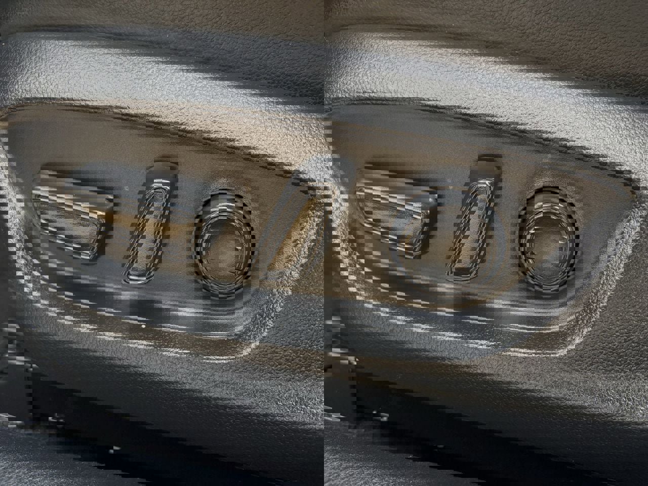 Used 2023 Toyota Camry SE image 25